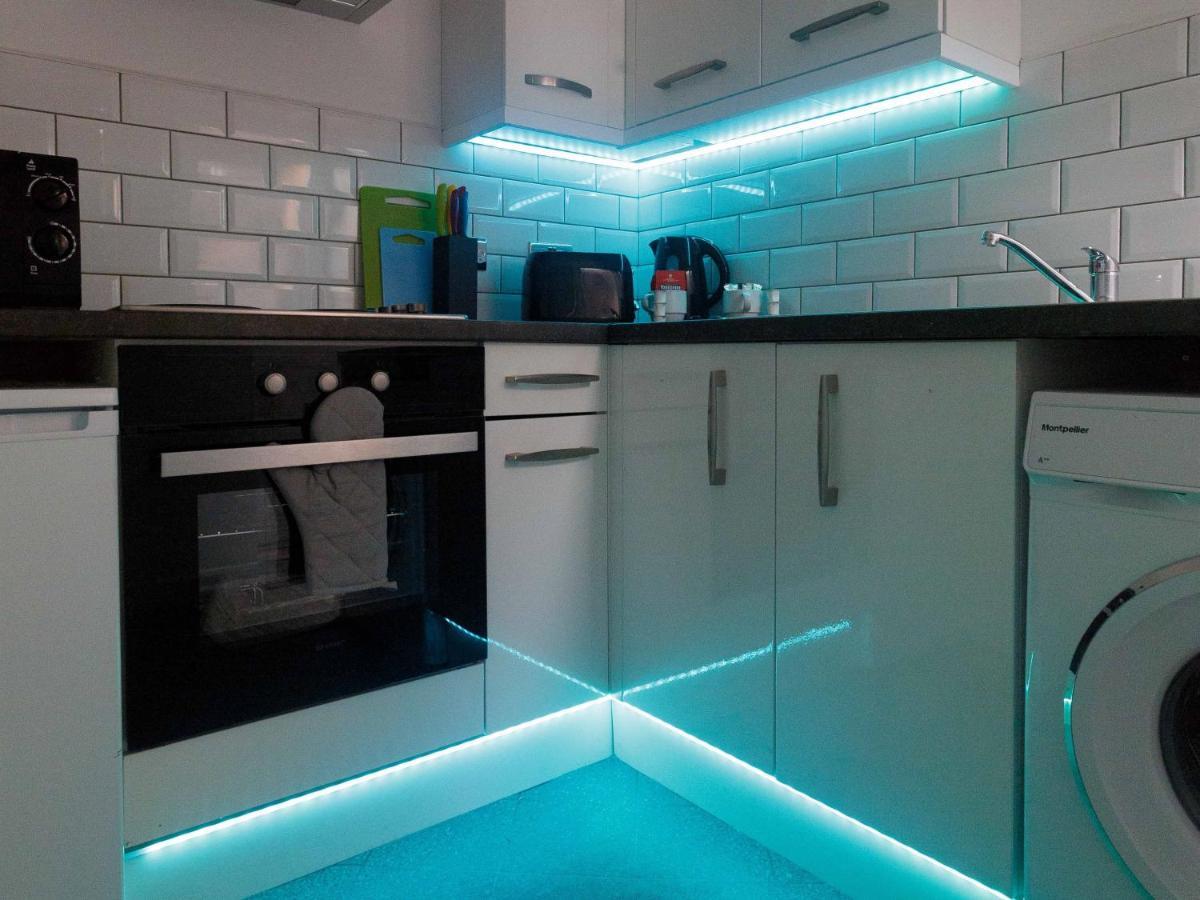 City Hospital Apartments ลีดส์ ภายนอก รูปภาพ
